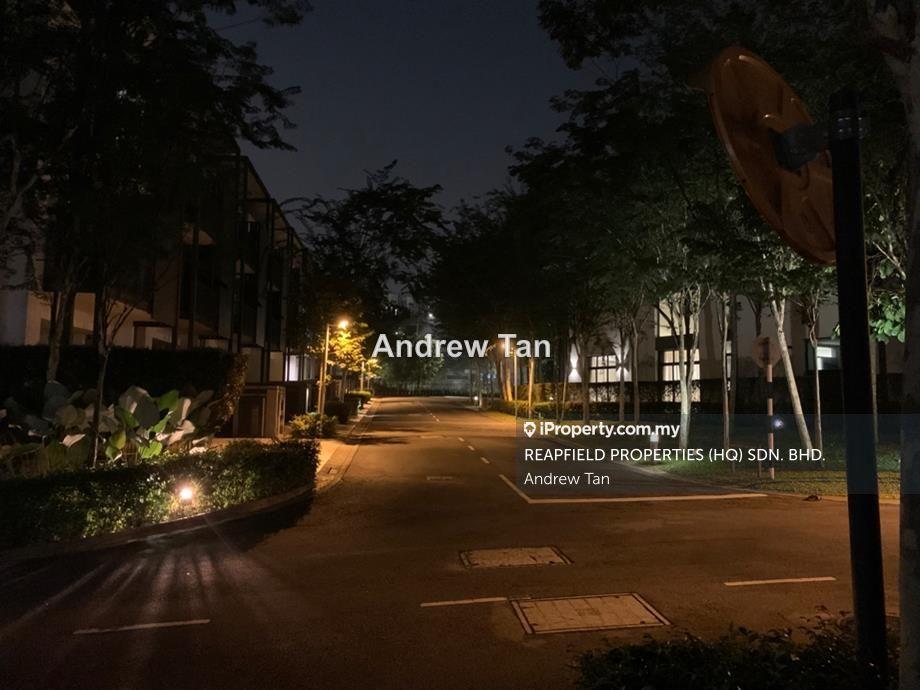 Rumah Berangkai 3 Tingkat untuk Dijual di Desa Parkcity, Kuala Lumpur oleh Andrew Tan - iProperty.com.my