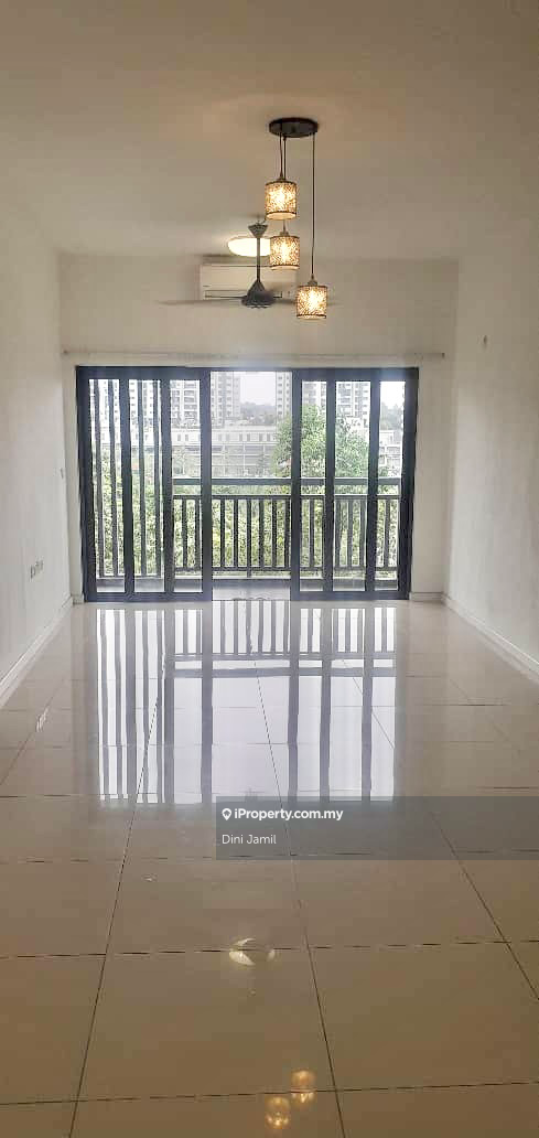 Residensi Servis untuk Disewa di Suria Residence oleh Dini Jamil - iProperty.com.my