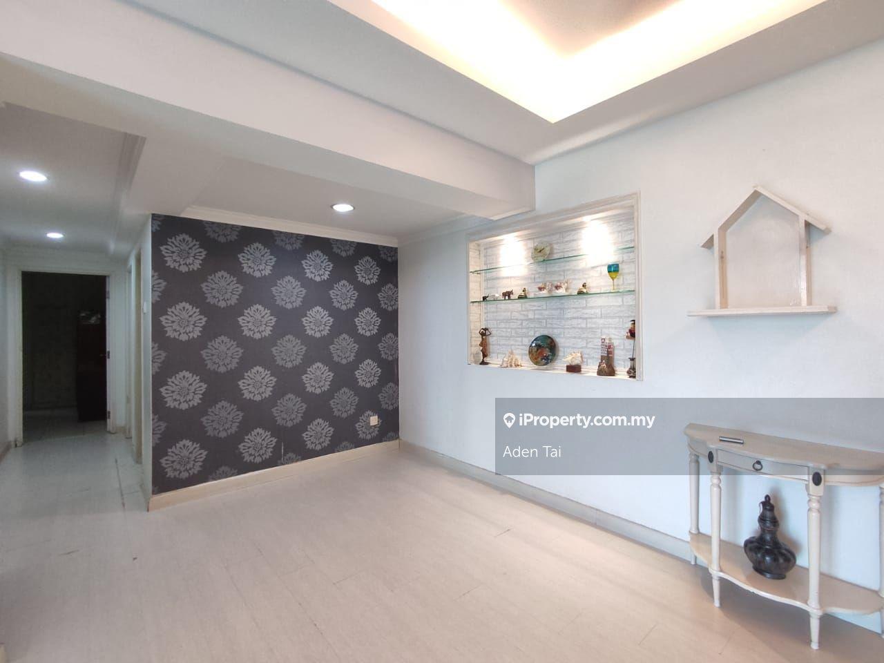 Service Residence for Sale in D'Alamanda by Aden Tai - iProperty.com.my