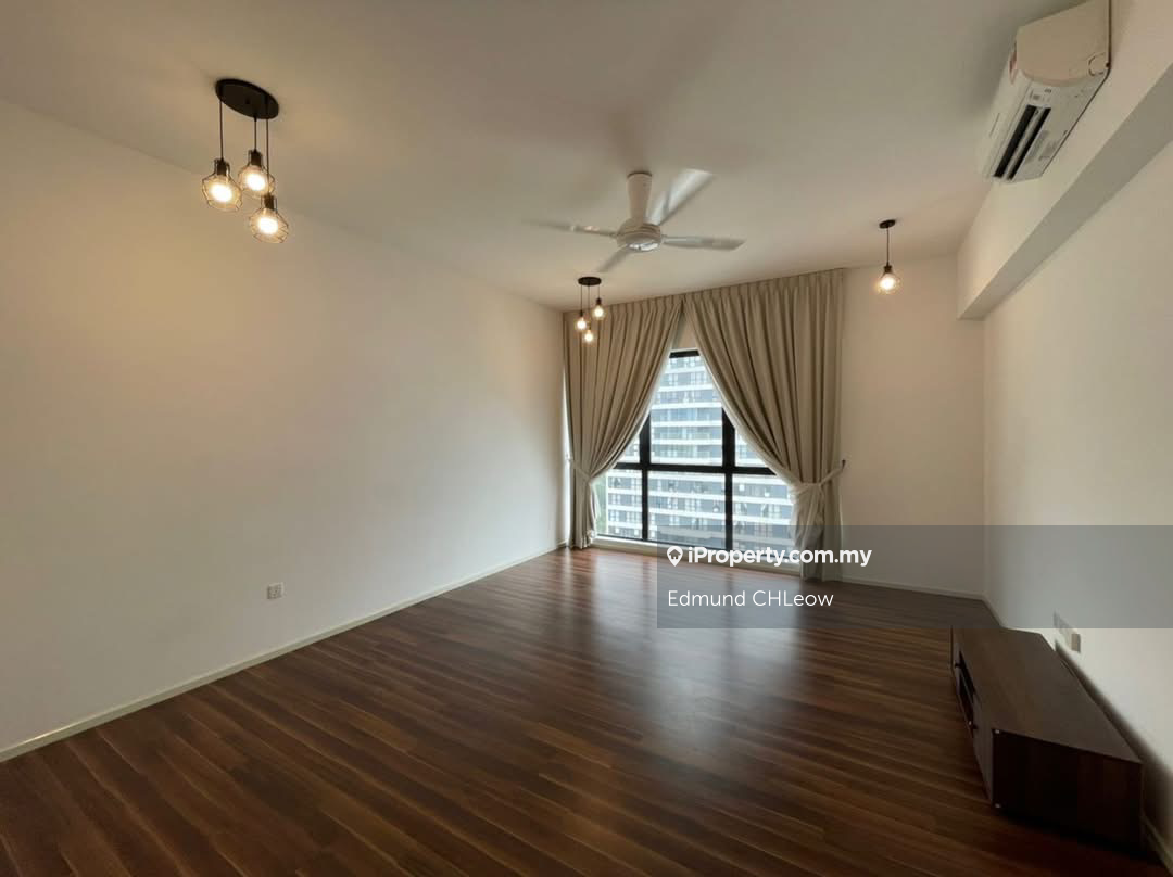Service Residence for Rent in SqWhere Service Apartments by Edmund CHLeow - iProperty.com.my