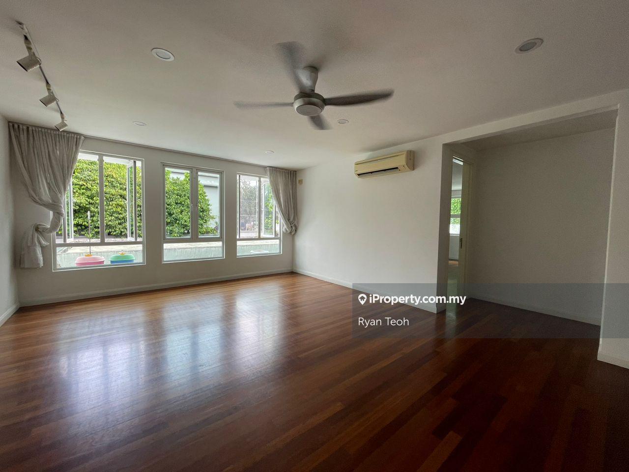 Rumah Berkembar untuk Dijual di The Rafflesia, Damansara Perdana oleh Ryan Teoh - iProperty.com.my