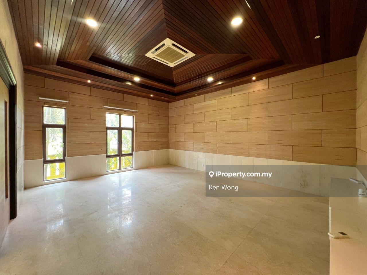 Bungalow House for Sale in Mines Golf Club, Seri Kembangan by Ken Wong - iProperty.com.my