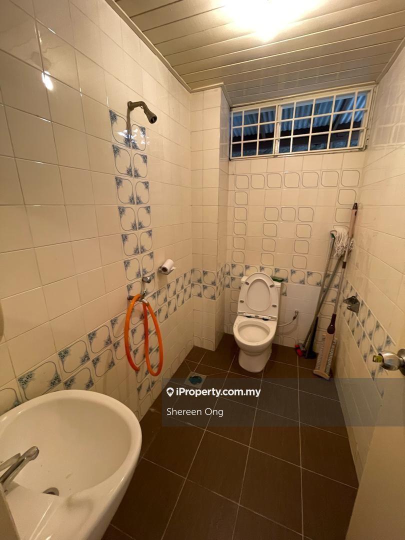 Semi-Detached House for Sale in Ampang Jaya, Ampang by Shereen Ong - iProperty.com.my