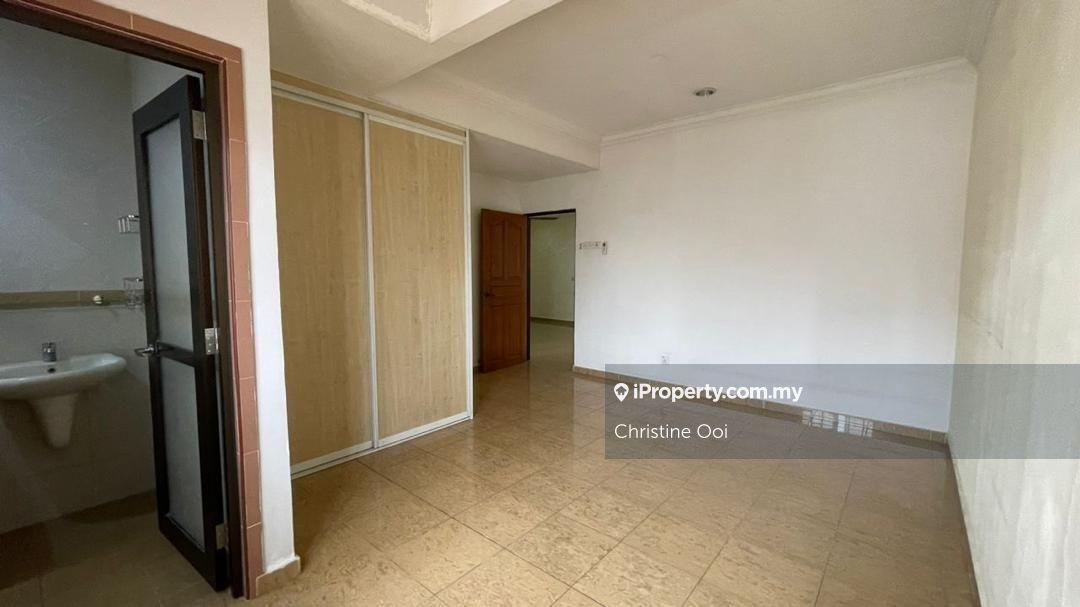 Rumah Berkembar untuk Dijual di Taman Overseas Union (Taman Oug), Jalan Klang Lama (Old Klang Road) oleh Christine Ooi - iProperty.com.my