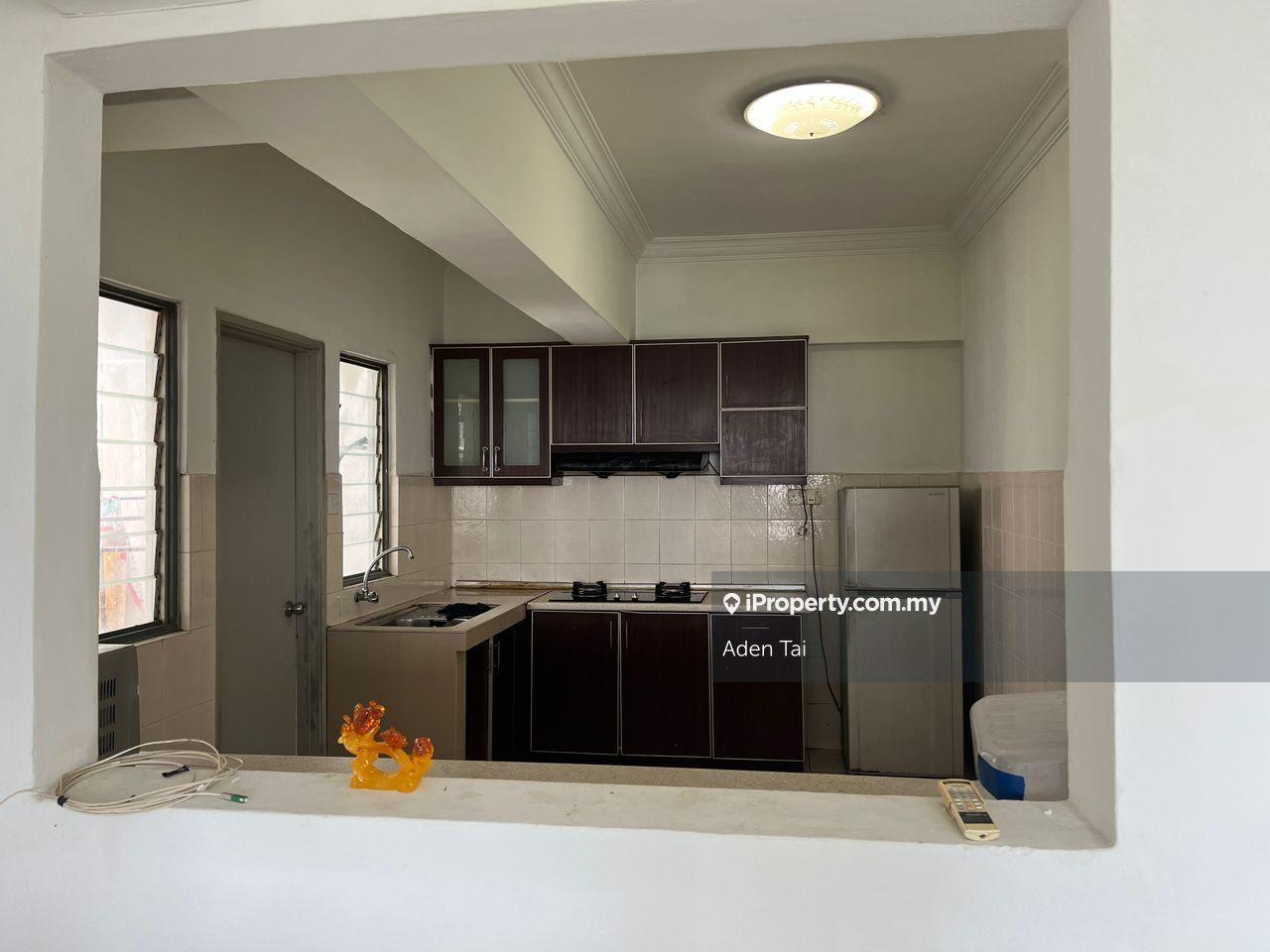 Service Residence for Sale in D'Alamanda by Aden Tai - iProperty.com.my