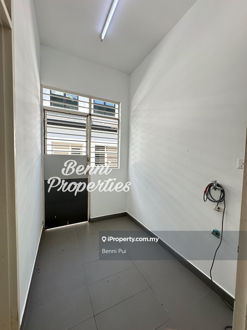 Rumah Berangkai 2 Tingkat untuk Dijual di Eco Majestic, Semenyih oleh Benni Pui - iProperty.com.my