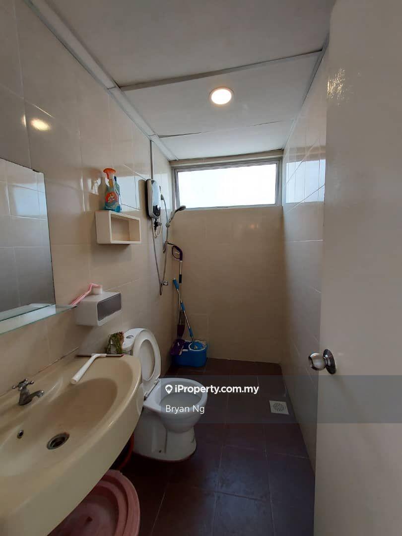 Condominium for Sale in Platinum Lake PV 20 by Bryan Ng - iProperty.com.my