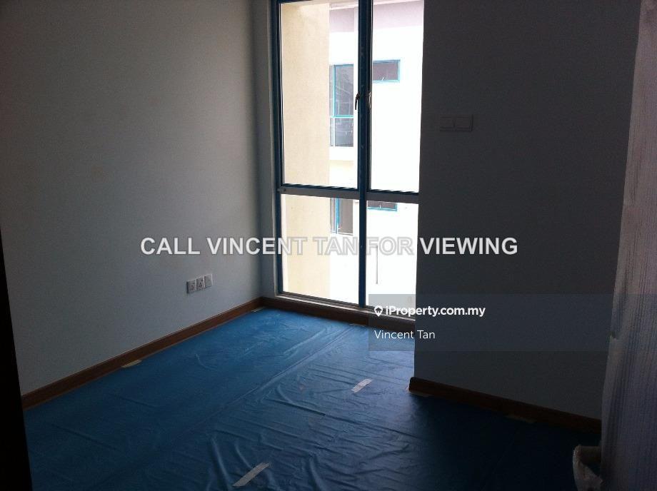 Rumah Berangkai 2 Tingkat untuk Dijual di ELMINA GARINIA CRESSIDA East Garden West Valley, Shah Alam oleh Vincent Tan - iProperty.com.my