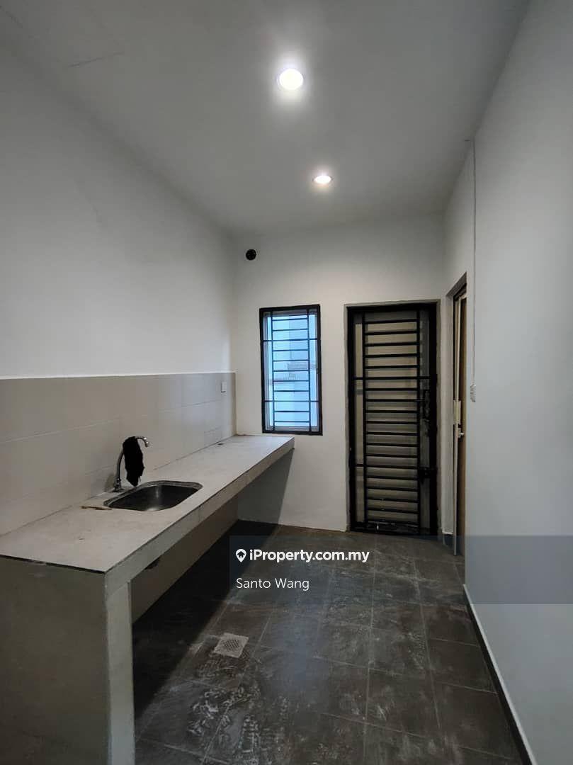 Rumah Kluster untuk Dijual di Taman Adda Heights, Tebrau oleh Santo Wang - iProperty.com.my