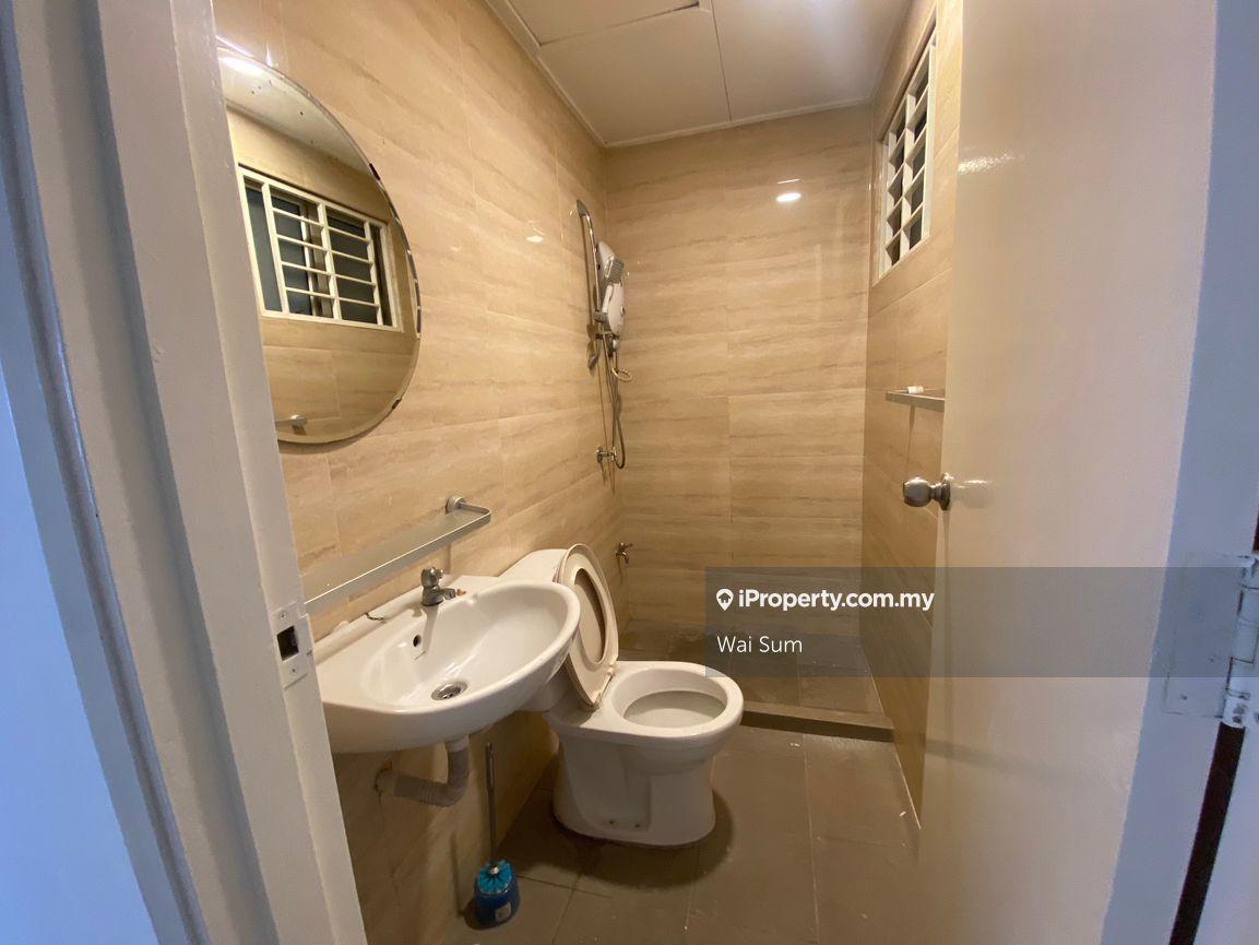 Condominium for Sale in Casa Damansara by Wai Sum - iProperty.com.my