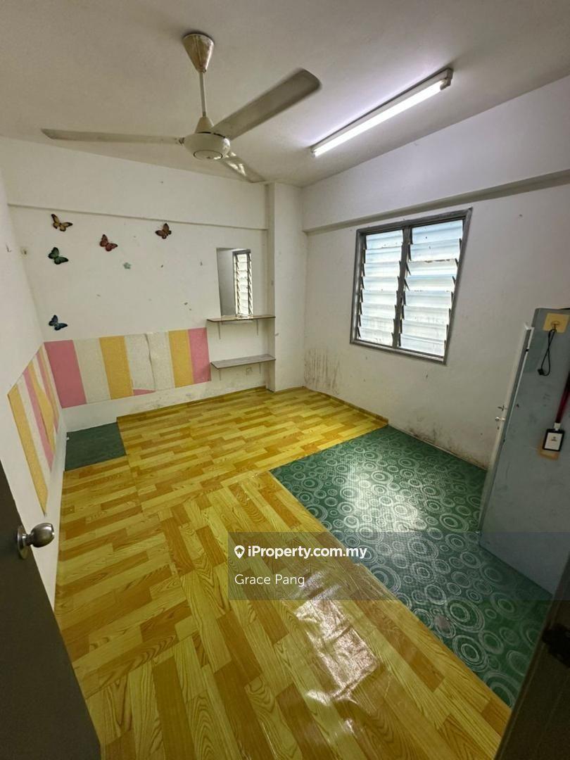 Apartment for Sale in Apartment Sri Rakyat by Grace Pang - iProperty.com.my