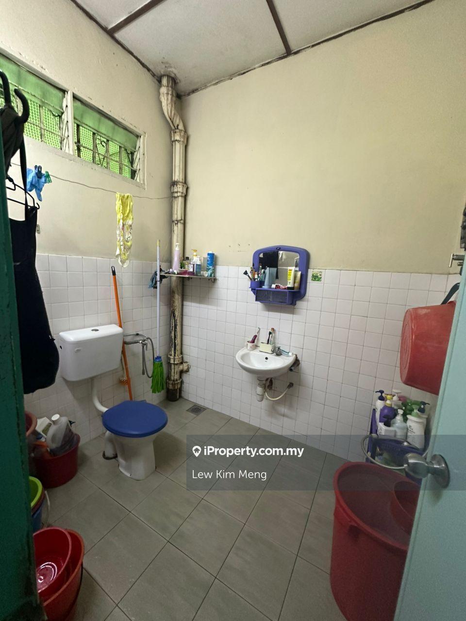 Rumah Berangkai 2 Tingkat untuk Dijual di Taman Kepong, Kepong oleh Lew Kim Meng - iProperty.com.my