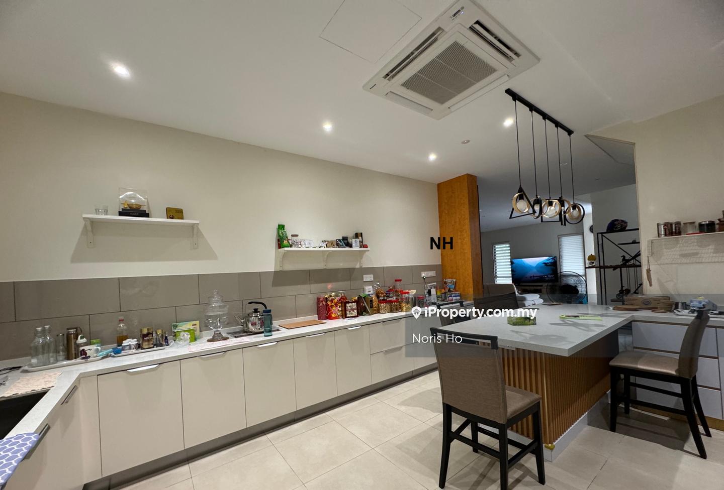 Rumah Berkembar untuk Dijual di Setia Mayuri, Semenyih oleh Noris Ho - iProperty.com.my