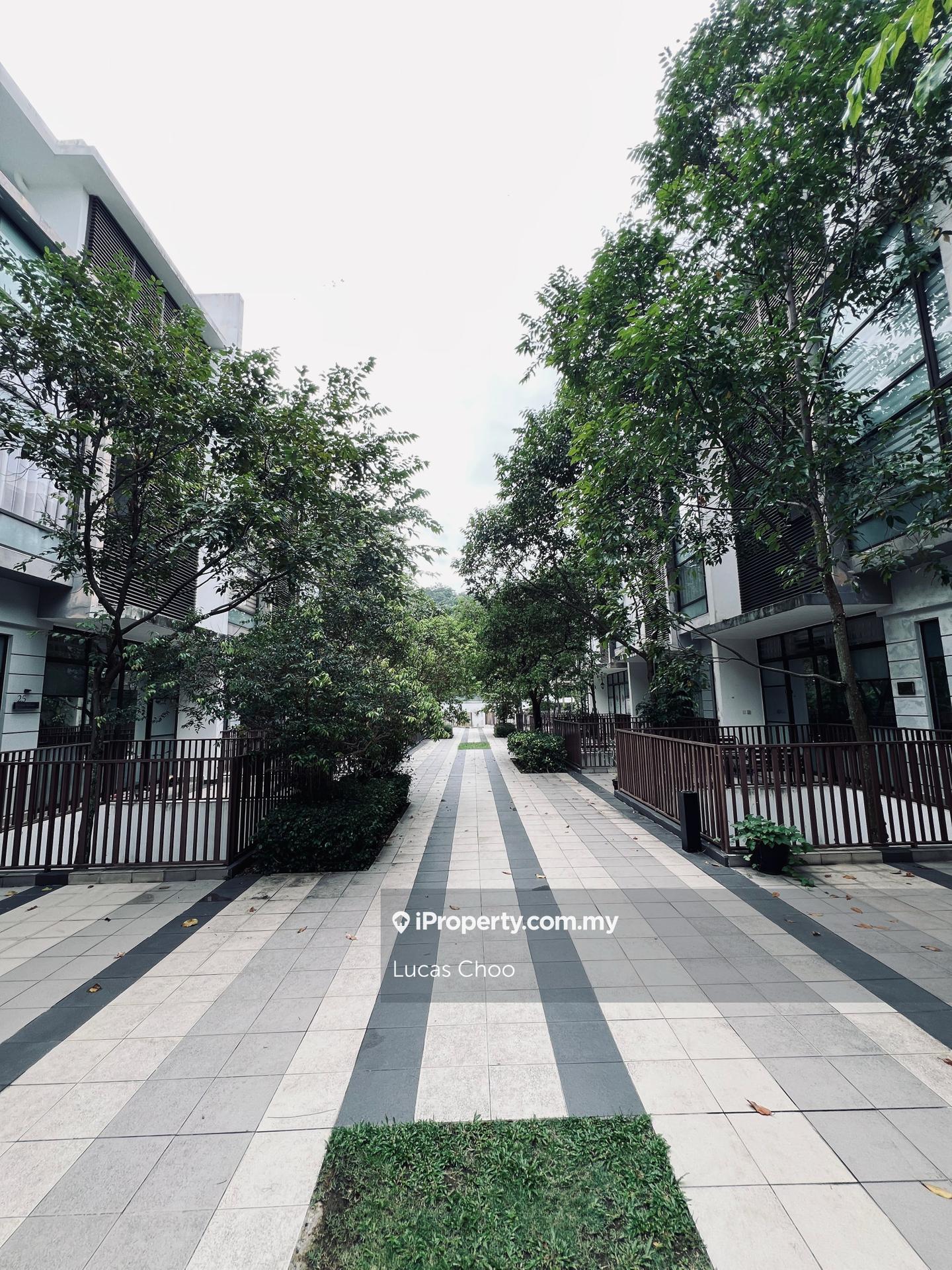 3.5-storey Terraced House for Sale in Embun Kemensah Courtyard Villa, Ulu Kelang by Lucas Choo - iProperty.com.my