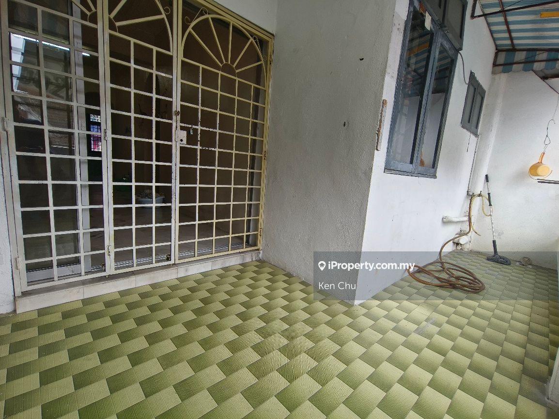Townhouse for Sale in Taman Bukit Teratai, Ampang by Ken Chu - iProperty.com.my