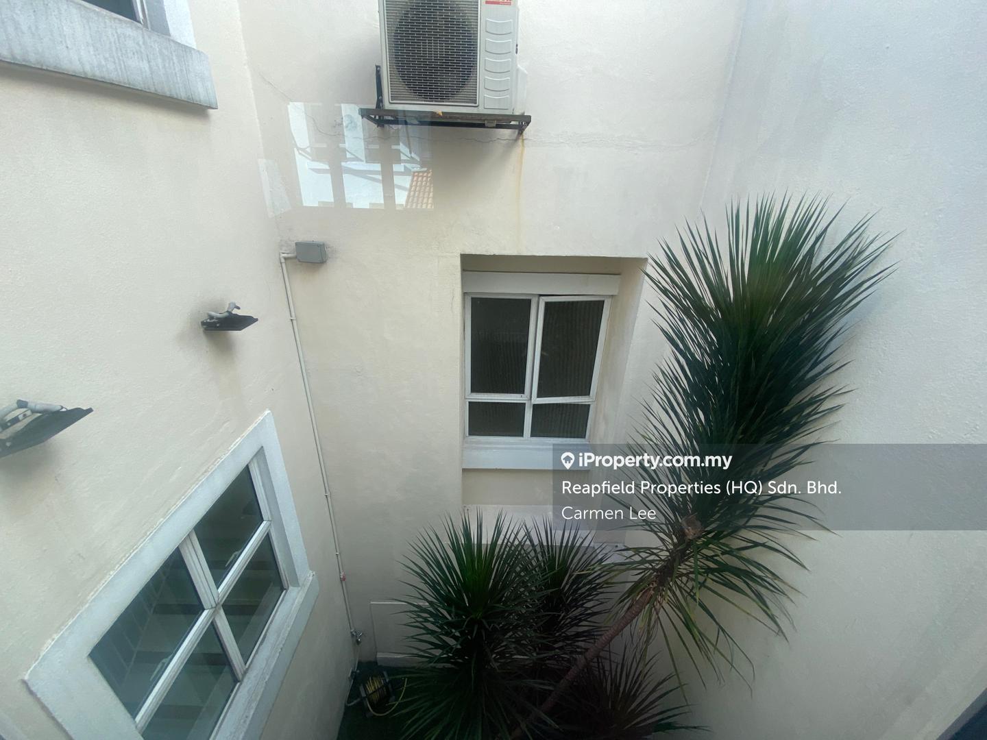 Rumah Berkembar untuk Dijual di Taman Tanamera, Subang Jaya oleh Carmen Lee - iProperty.com.my