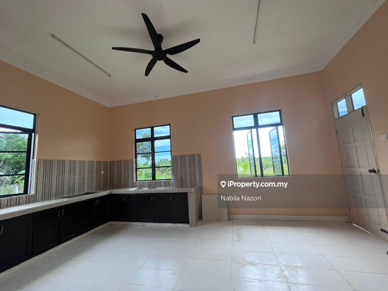 Bungalow House for Sale in Kg Wakaf Pasir Puteh, Pasir Puteh by Nabila Nazori - iProperty.com.my