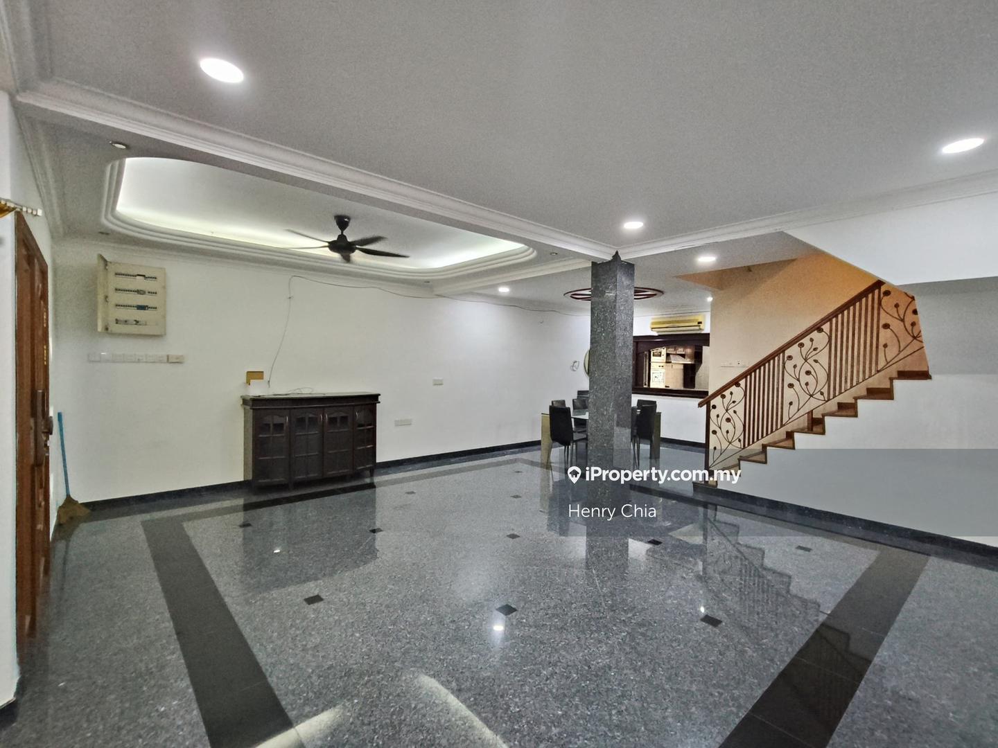 Rumah Berangkai 2 Tingkat untuk Disewa di Taman Bukit Pantai, Bangsar oleh Henry Chia - iProperty.com.my