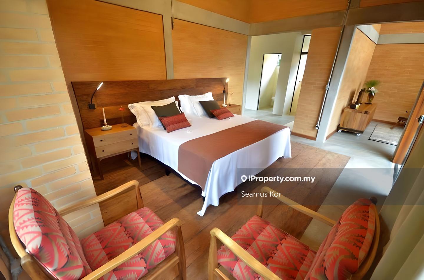 Hotel / Resort untuk Dijual di Pantai, Negeri Sembilan oleh Seamus Kor - iProperty.com.my