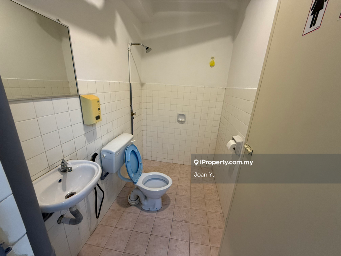 Office for Rent in Seksyen 8, Petaling Jaya by Joan Yu - iProperty.com.my