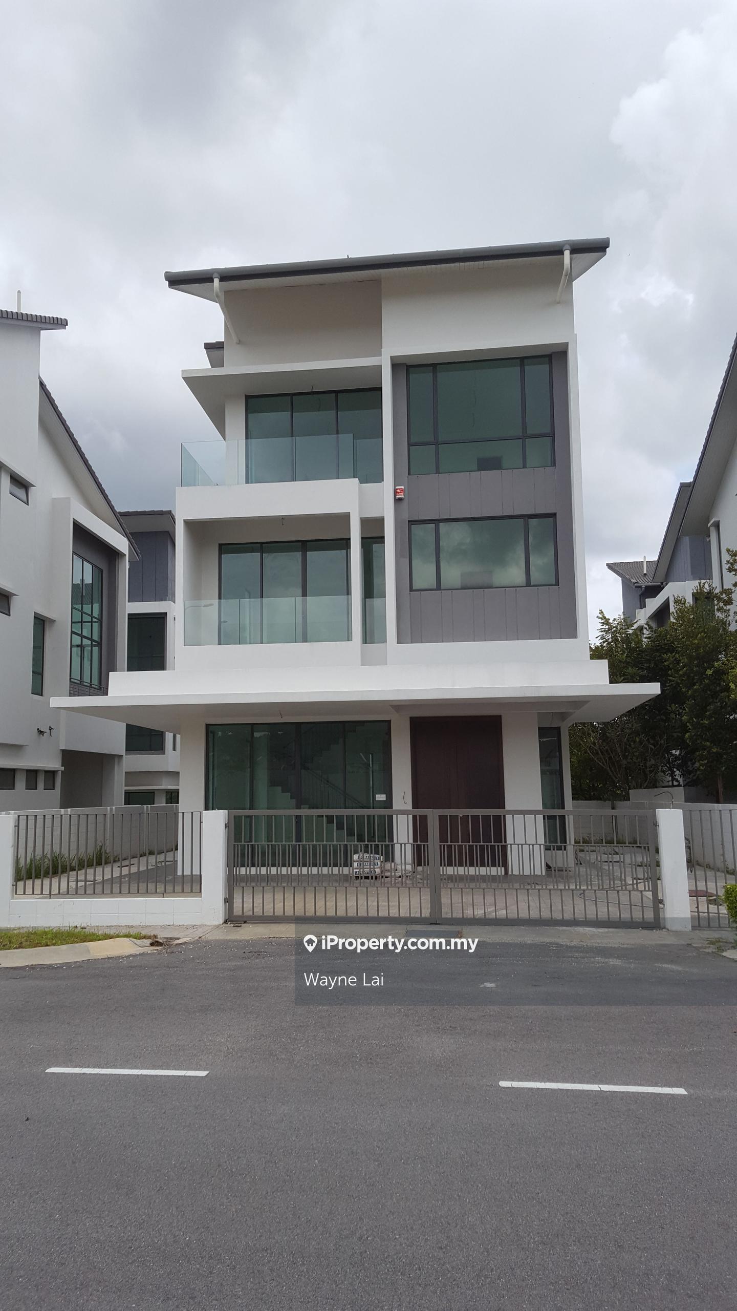 Bungalow House for Sale in Alam Jaya Residence, Puncak Alam by Wayne Lai - iProperty.com.my