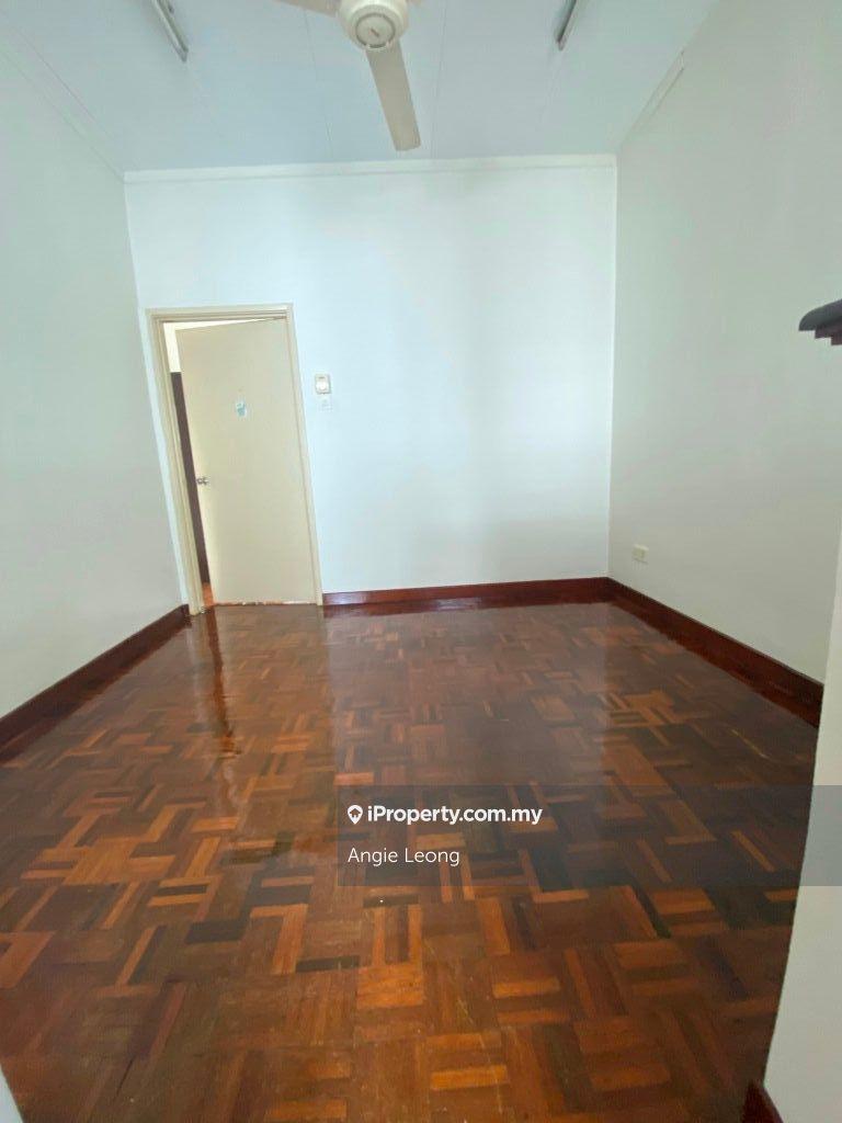 Rumah Berangkai 2 Tingkat untuk Disewa di Subang Jaya, Selangor oleh Angie Leong - iProperty.com.my