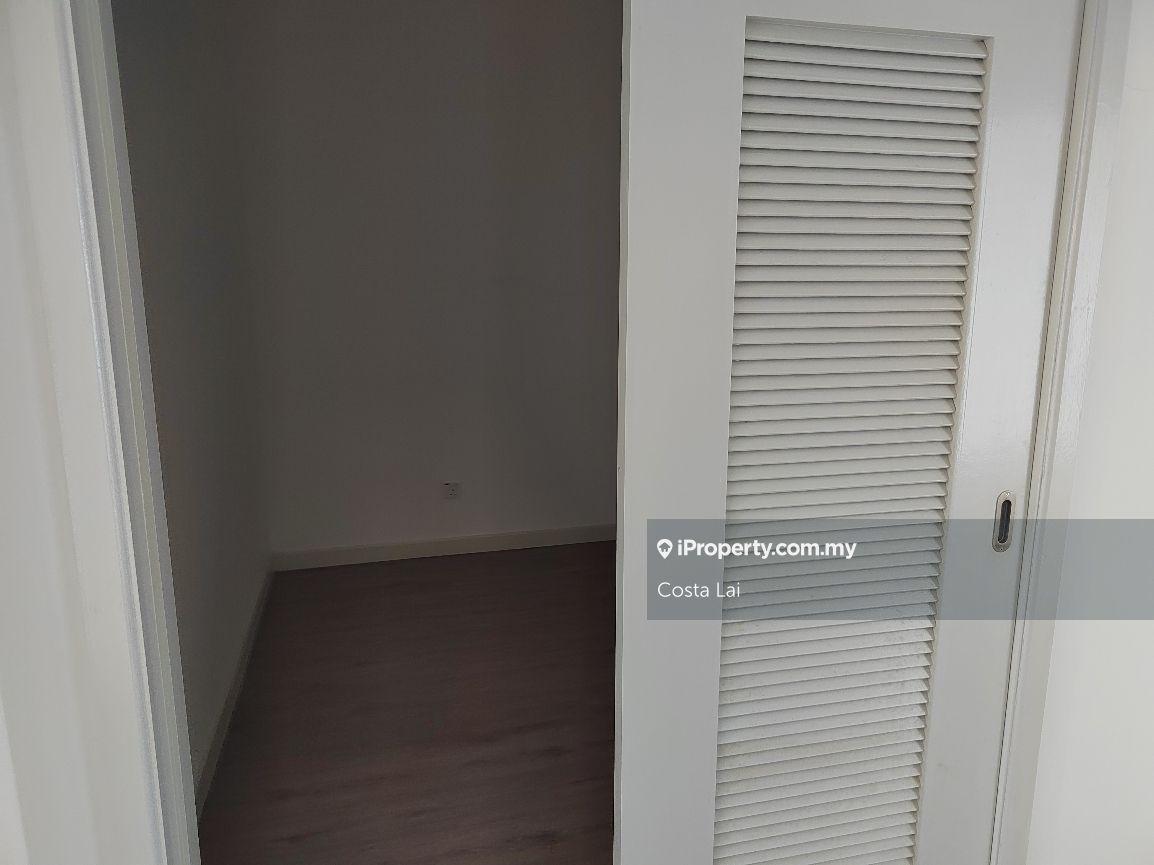 Townhouse for Sale in Kuching, Sarawak by Costa Lai - iProperty.com.my