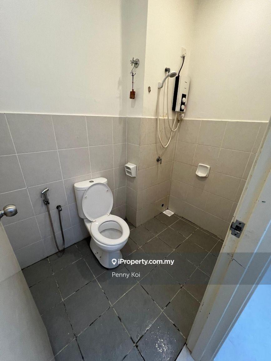 Rumah Berangkai 2 Tingkat untuk Disewa di Sungai Rengit, Pengerang oleh Penny Koi - iProperty.com.my