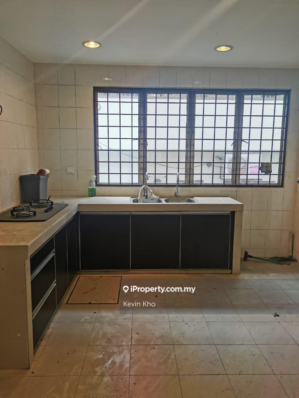 2-storey Terraced House for Sale in Bandar Utama, Petaling Jaya by Kevin Kho - iProperty.com.my