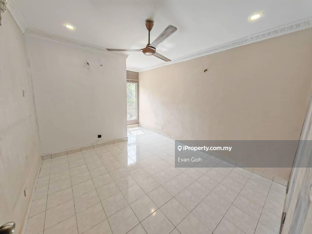 Rumah Berkembar untuk Dijual di Bandar Bukit Puchong 2, Puchong oleh Evan Goh - iProperty.com.my