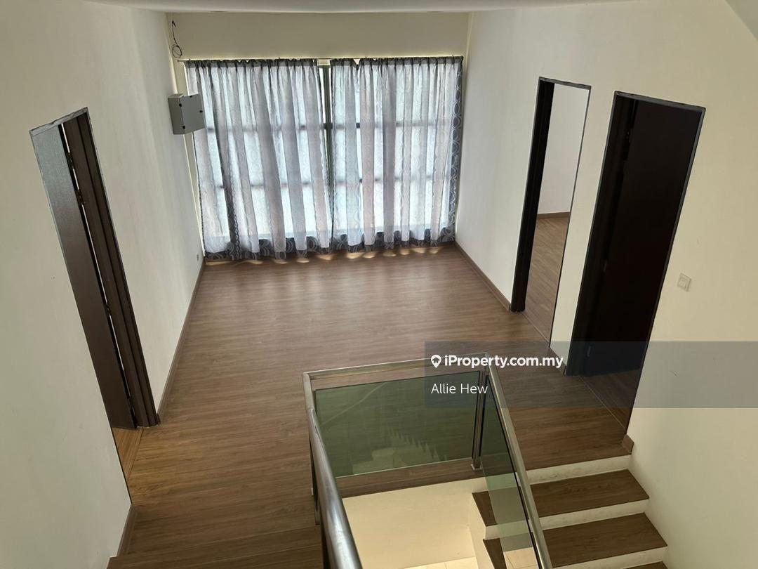 Semi-Detached House for Rent in 3 Storey Semi-D, Saujana Heights, Kajang by Allie Hew - iProperty.com.my