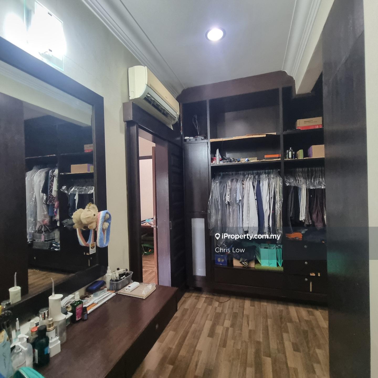 Rumah Berkembar untuk Dijual di Taman Sri Reko, Kajang oleh Chris Low - iProperty.com.my