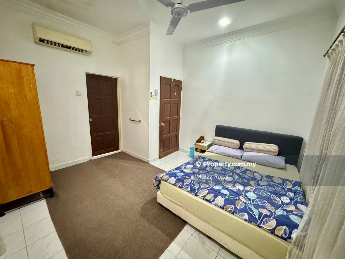 Bungalow House for Sale in Istana Bukit Kayangan, Shah Alam by Muizz Razak - iProperty.com.my