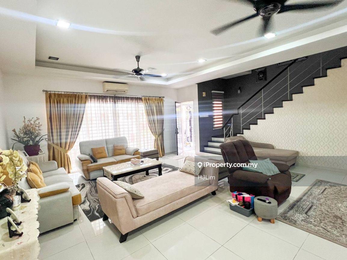 Rumah Berkembar untuk Dijual di Taman Saujana Emas, Kajang oleh HJLim - iProperty.com.my