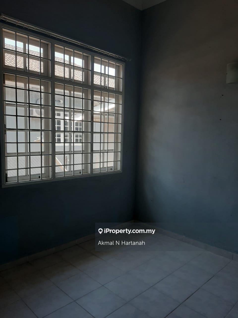 Banglo untuk Dijual di Villa Puteri Cempaka, Kota Bharu oleh Akmal N Hartanah - iProperty.com.my