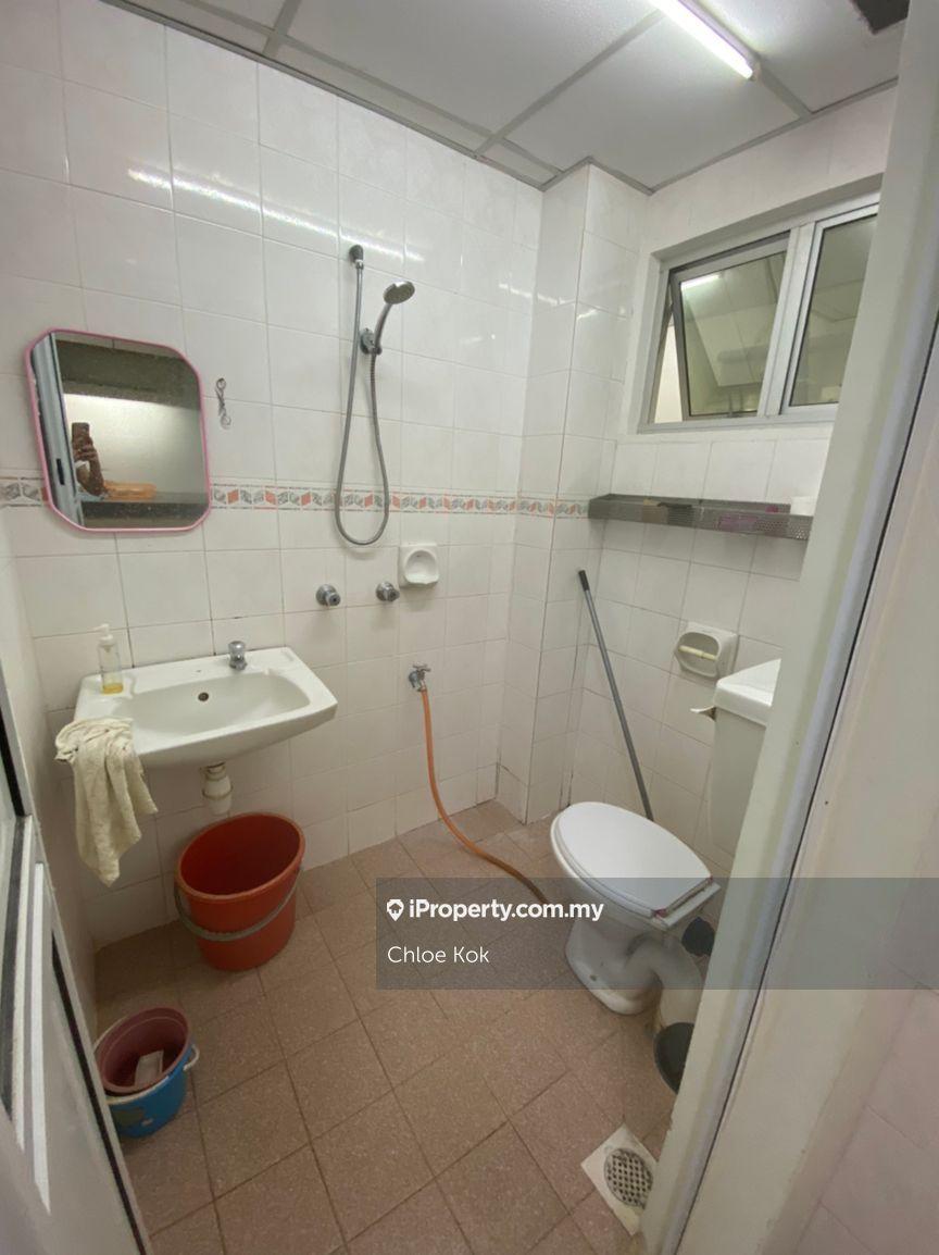 2-storey Terraced House for Sale in Puchong Utama (Seksyen 10), Puchong by Chloe Kok - iProperty.com.my