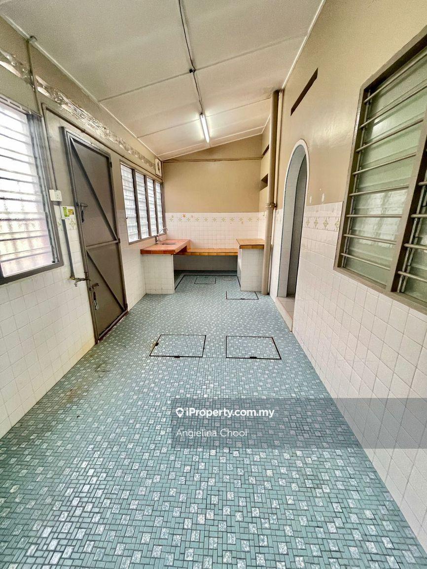 Rumah Berangkai 1.5 Tingkat untuk Disewa di Teluk Intan, Perak oleh Angielina Chooi - iProperty.com.my