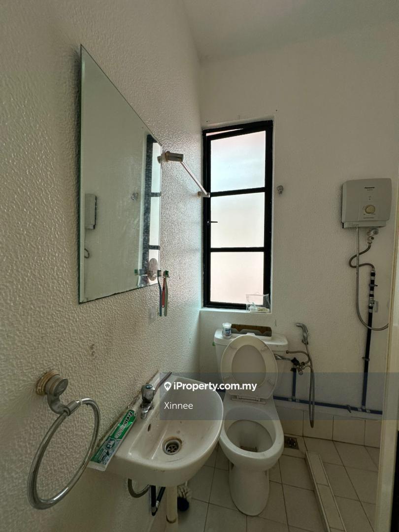 Rumah Bandar untuk Dijual di Tanjung Bungah, Penang oleh Xinnee - iProperty.com.my