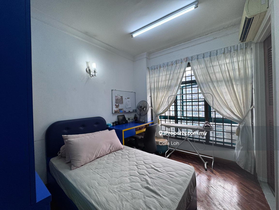 Condominium for Sale in The Straits View Condominium by Cora Loh - iProperty.com.my