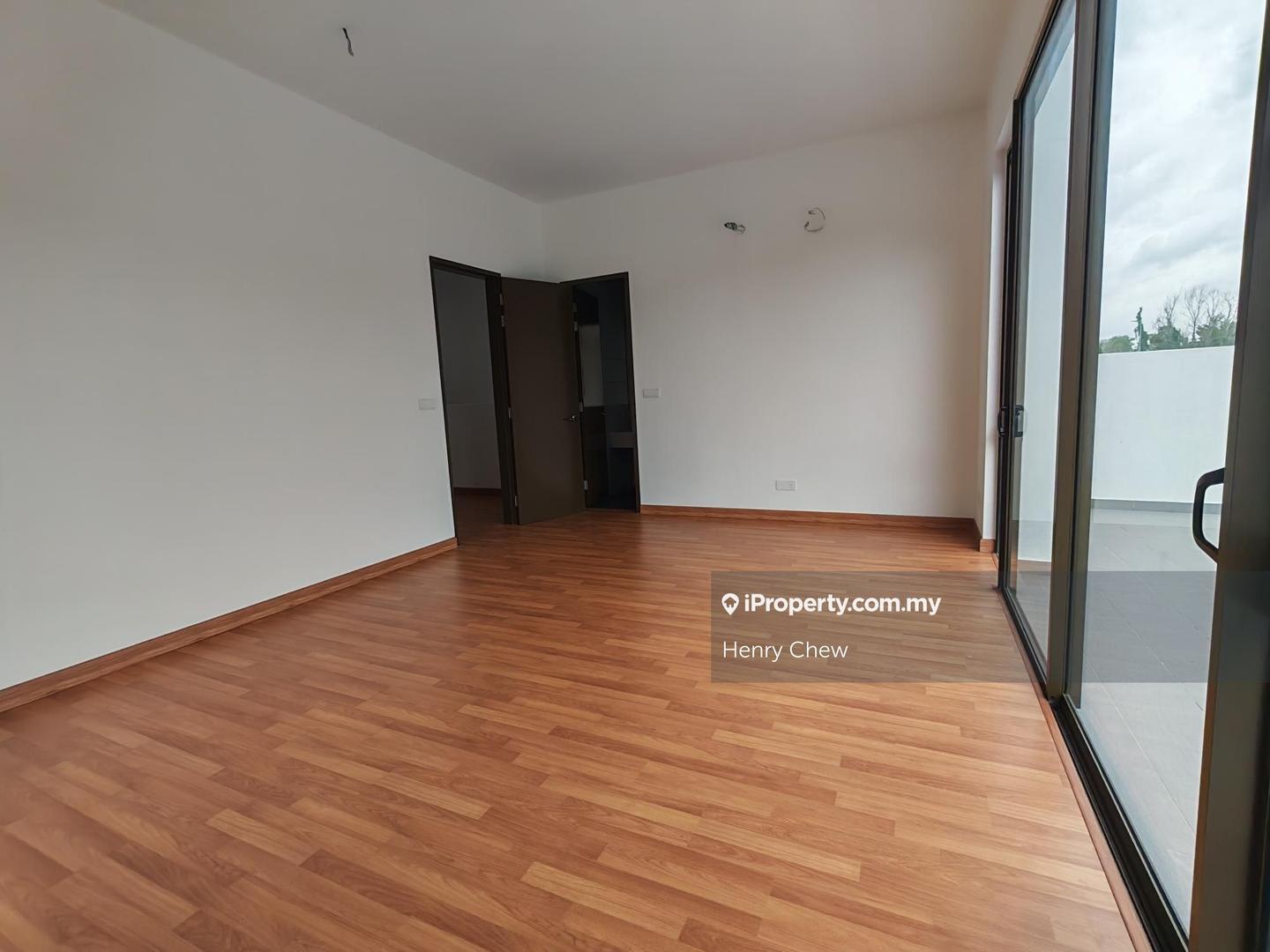 Rumah Berkembar untuk Dijual di Bandar Bukit Puchong, Puchong oleh Henry Chew - iProperty.com.my