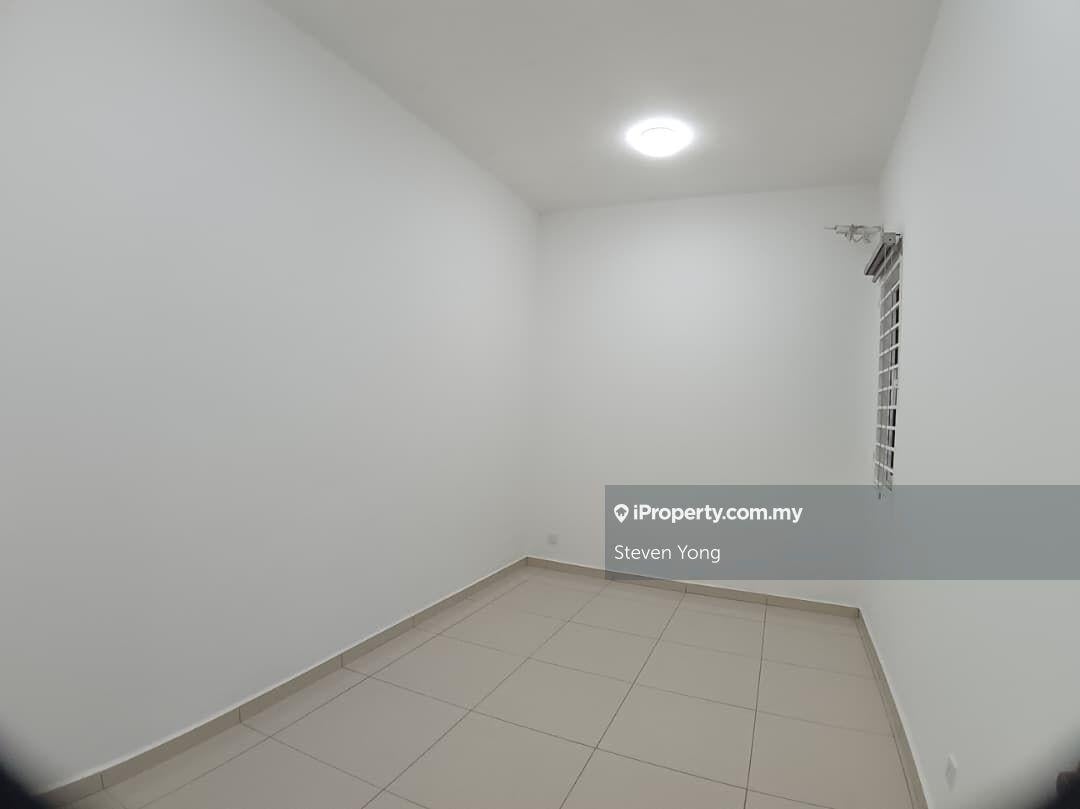 Condominium for Rent in Iris Residence by Steven Yong - iProperty.com.my