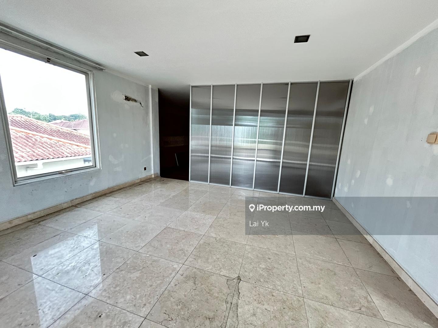 Bungalow House for Sale in Temasya Glenmarie, Glenmarie by Lai Yk - iProperty.com.my