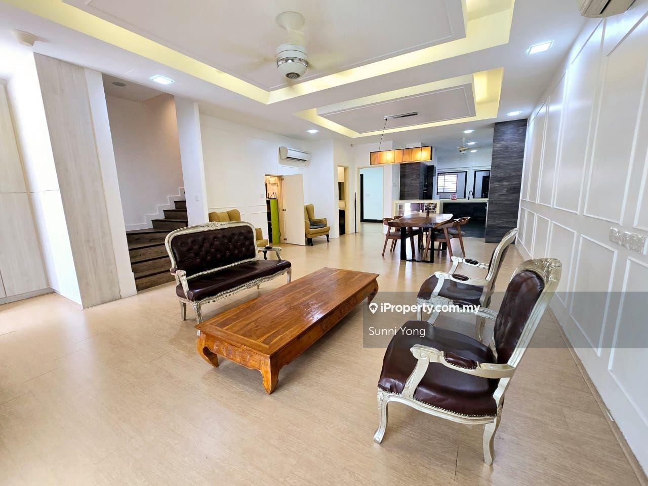 Rumah Berangkai 3 Tingkat untuk Dijual di Kinrara Residence, Puchong oleh Sunni Yong - iProperty.com.my