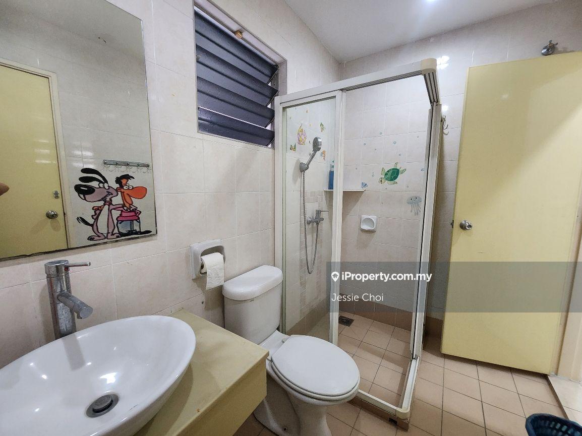 Rumah Berangkai 2 Tingkat untuk Dijual di Kota Damansara, Selangor oleh Jessie Choi - iProperty.com.my