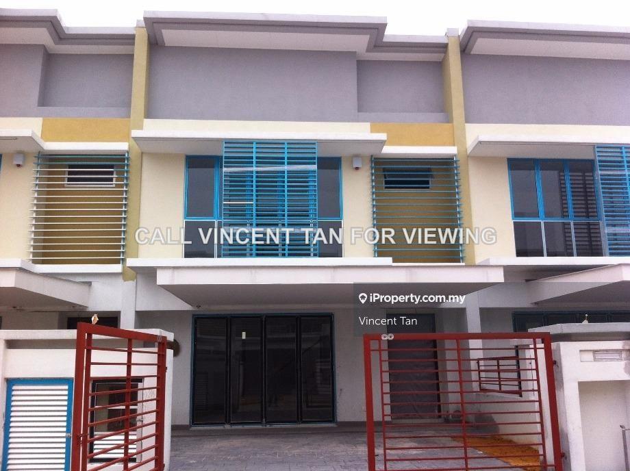 Rumah Berangkai 2 Tingkat untuk Dijual di ELMINA GARINIA CRESSIDA East Garden West Valley, Shah Alam oleh Vincent Tan - iProperty.com.my