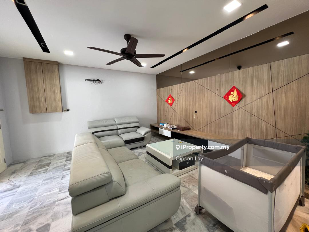 Rumah Berkembar untuk Dijual di Taman Delima, Kluang oleh Gipson Lay - iProperty.com.my
