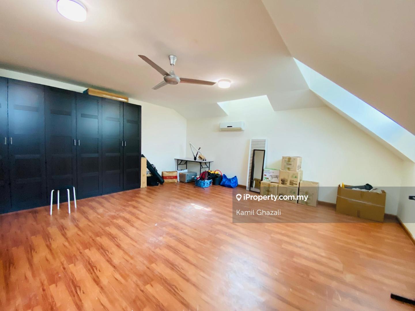 Rumah Berkembar untuk Dijual di SPACIOUS 2.5 Storey Semi-D New Haven, Presint 18, Putrajaya oleh Kamil Ghazali - iProperty.com.my