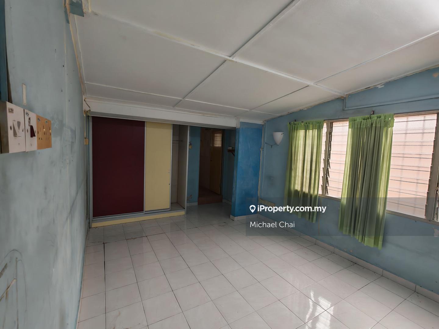 Bungalow House for Sale in Batu 14, Puchong by Michael Chai - iProperty.com.my