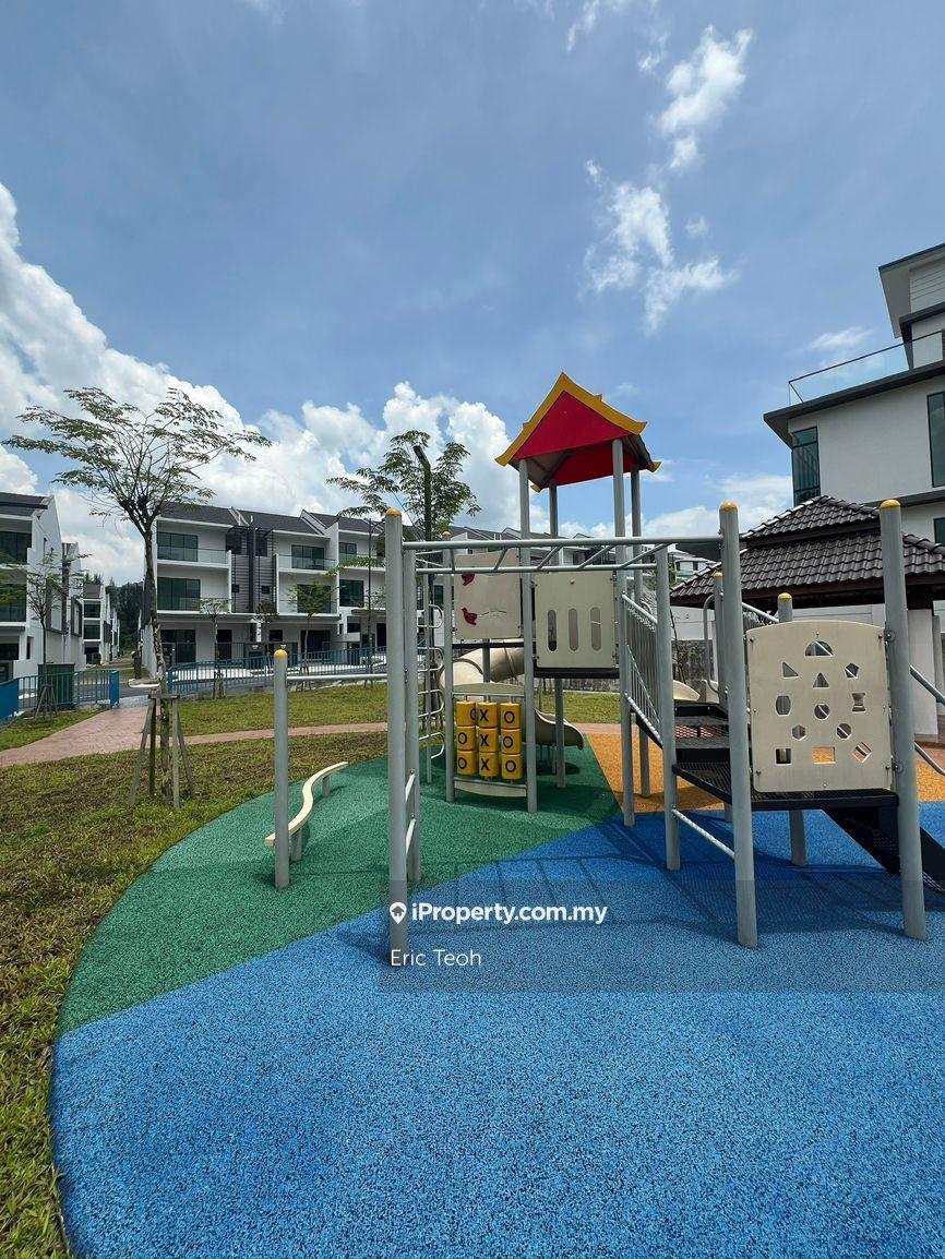 3-storey Terraced House for Sale in Residensi Bukit Orkid (Orchid Hills), Batu 9, Cheras by Eric Teoh - iProperty.com.my