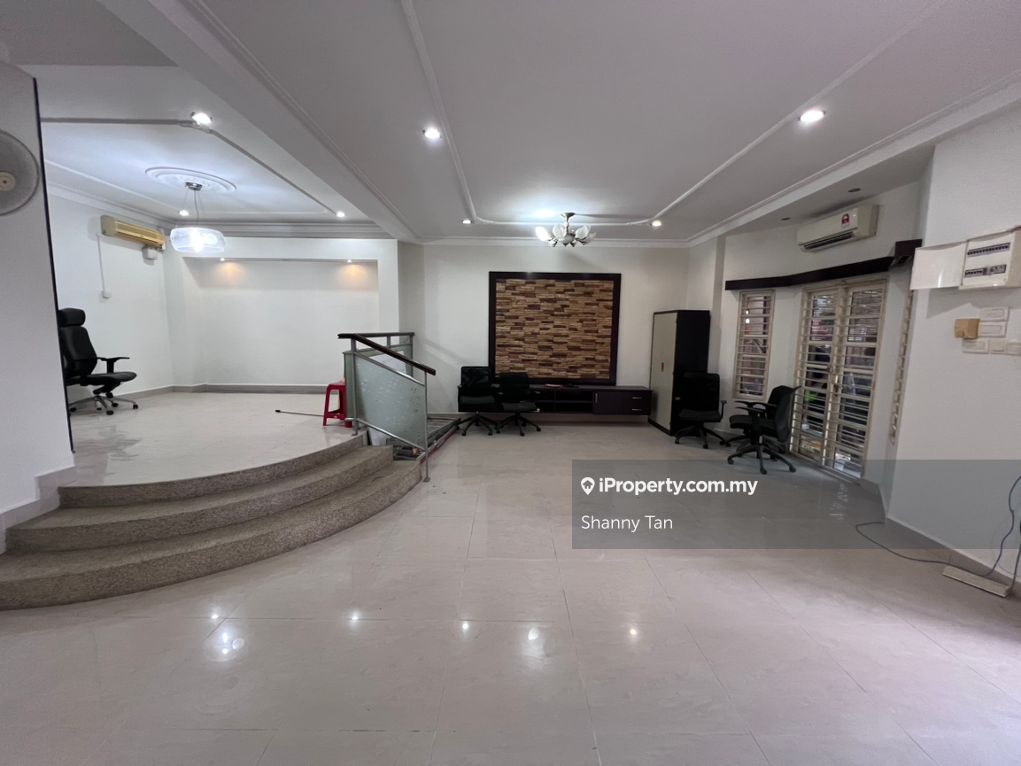 2-storey Terraced House for Sale in SL4, Bandar Sungai Long, Bandar Sungai Long by Shanny Tan - iProperty.com.my